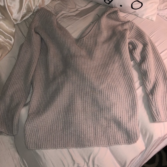 Miracle Sweaters - Twist back sweater